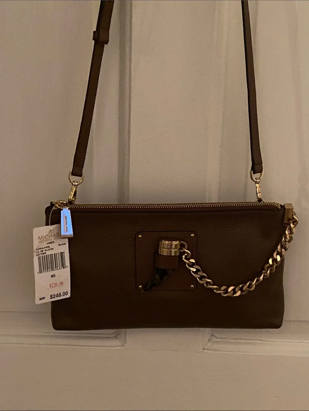Michael Kohl’s Brown Leather Shoulder Crossbody Bag with Gold Chain Accent - Picture 6 of 17